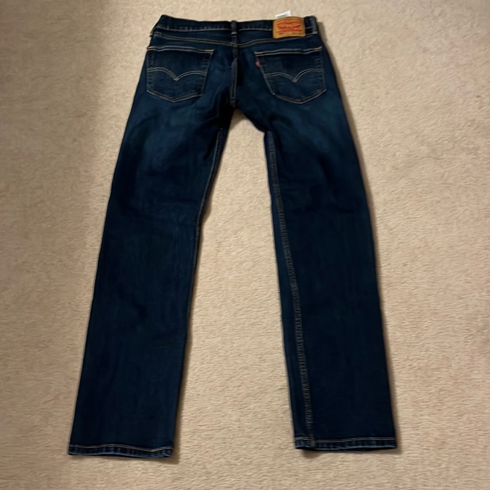 Like new - Levi’s men 505 32x34 straight leg